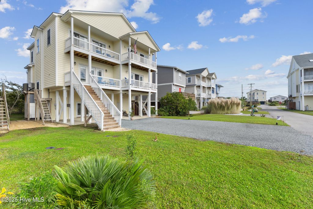 Photo of 114 Sea Oaks Court, North Topsail Beach, NC 28460 (MLS # 100534719)