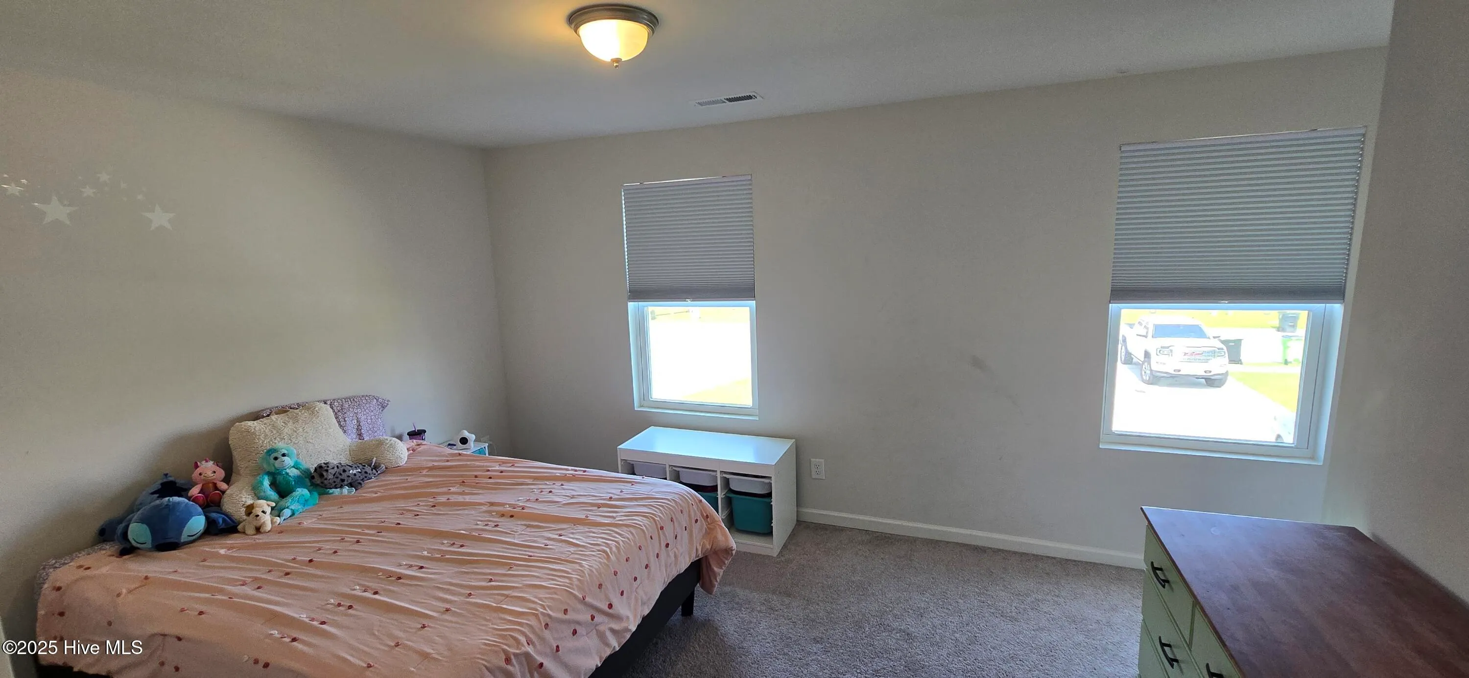 Winterville, North Carolina 28590, United States, 5 Bedrooms Bedrooms, ,3 BathroomsBathrooms,Residential,Active,144696