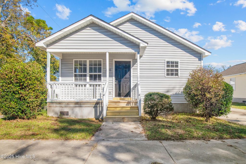 Photo of 1216 Walt Bellamy Drive, New Bern, NC 28562 (MLS # 100537517)