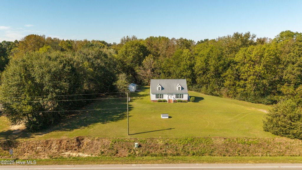 Photo of 13015 Hobbton Highway, Newton Grove, NC 28366 (MLS # 100535401)