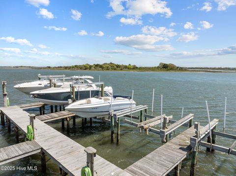 Tiny photo for 21 Shipyard Lane, Hampstead, NC 28443 (MLS # 100502292)