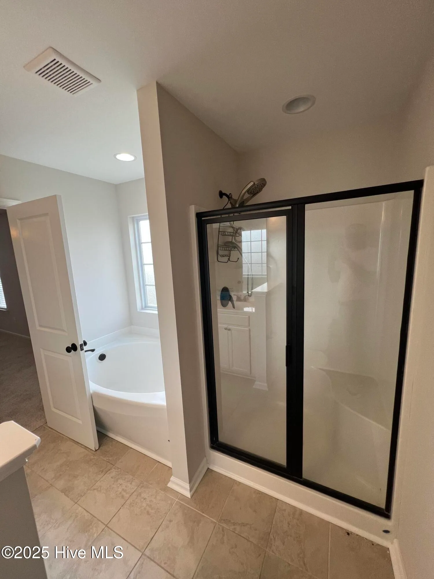 Winterville, North Carolina 28590, United States, 3 Bedrooms Bedrooms, ,3 BathroomsBathrooms,Residential,Active,231321