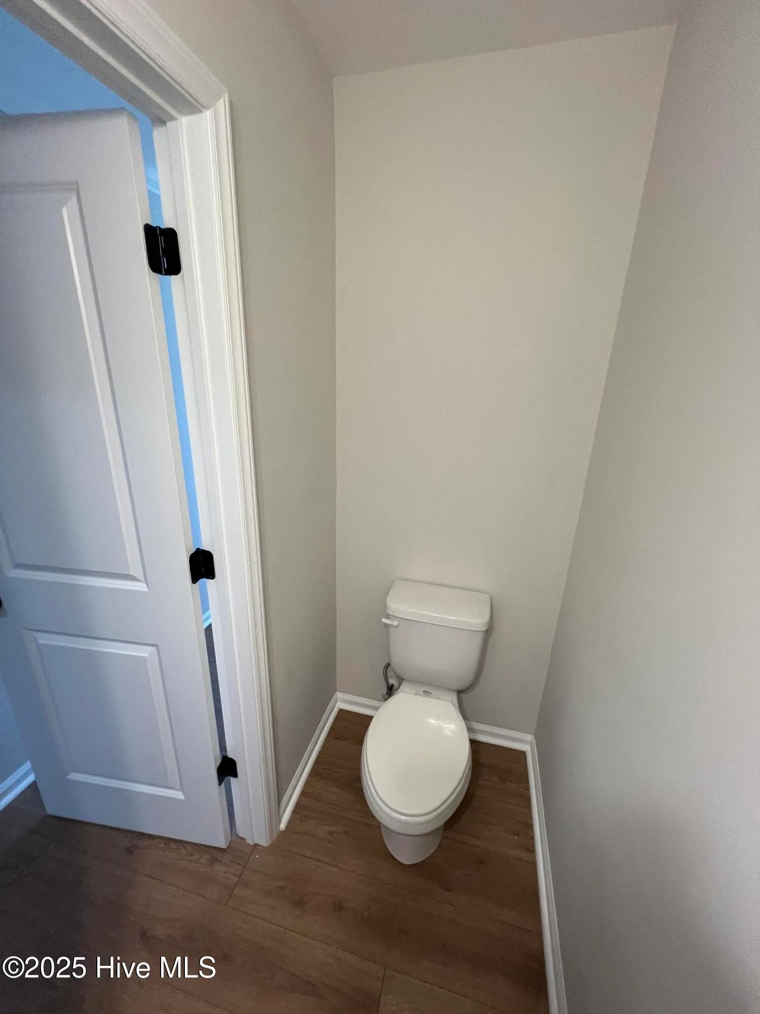 Winterville, North Carolina 28590, United States, 3 Bedrooms Bedrooms, ,3 BathroomsBathrooms,Residential,Active,231321