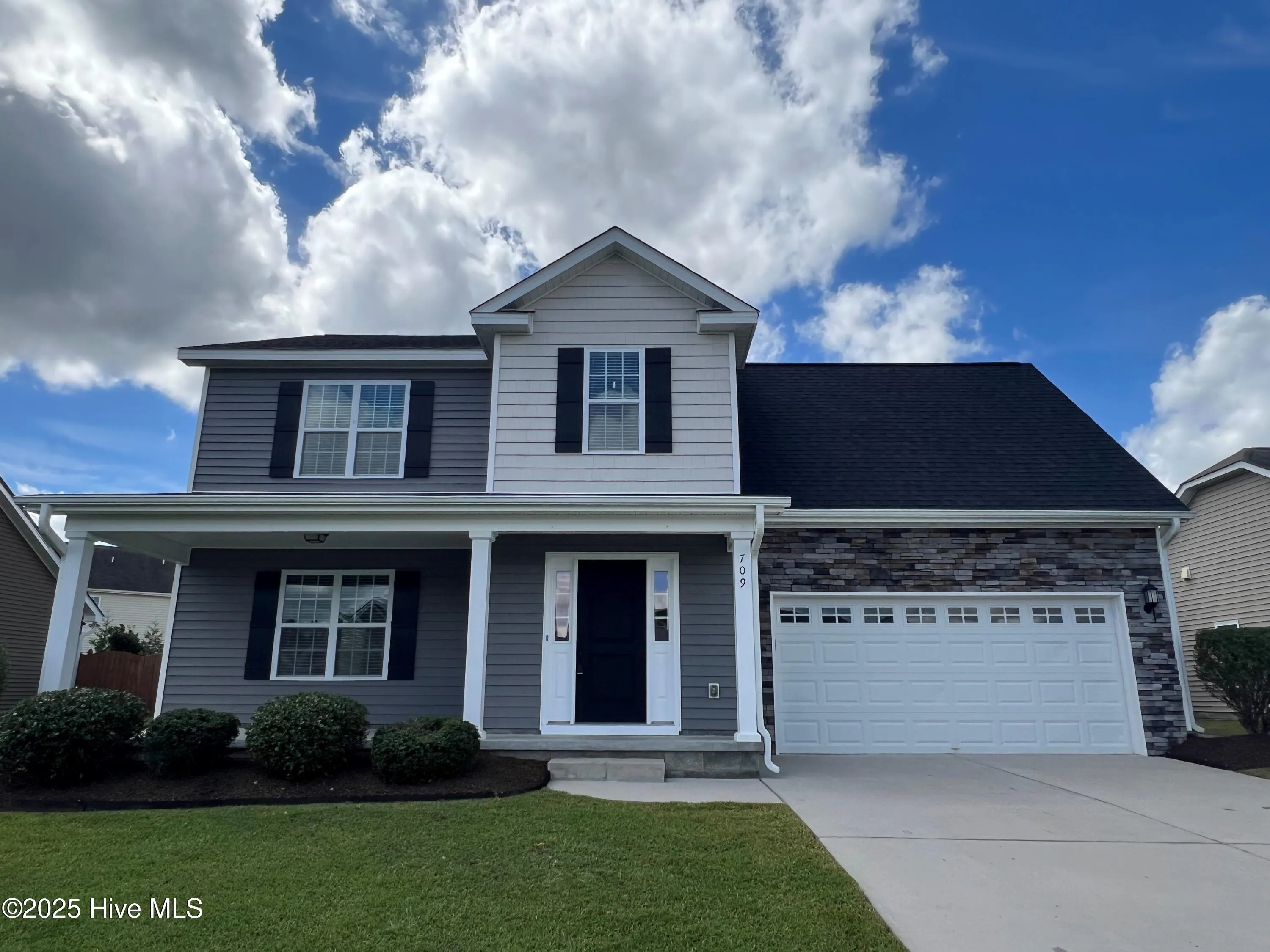 Winterville, North Carolina 28590, United States, 3 Bedrooms Bedrooms, ,3 BathroomsBathrooms,Residential,Active,231321 Winterville, North Carolina 28590, United States, 3 Bedrooms Bedrooms, ,3 BathroomsBathrooms,Residential,Active,231321