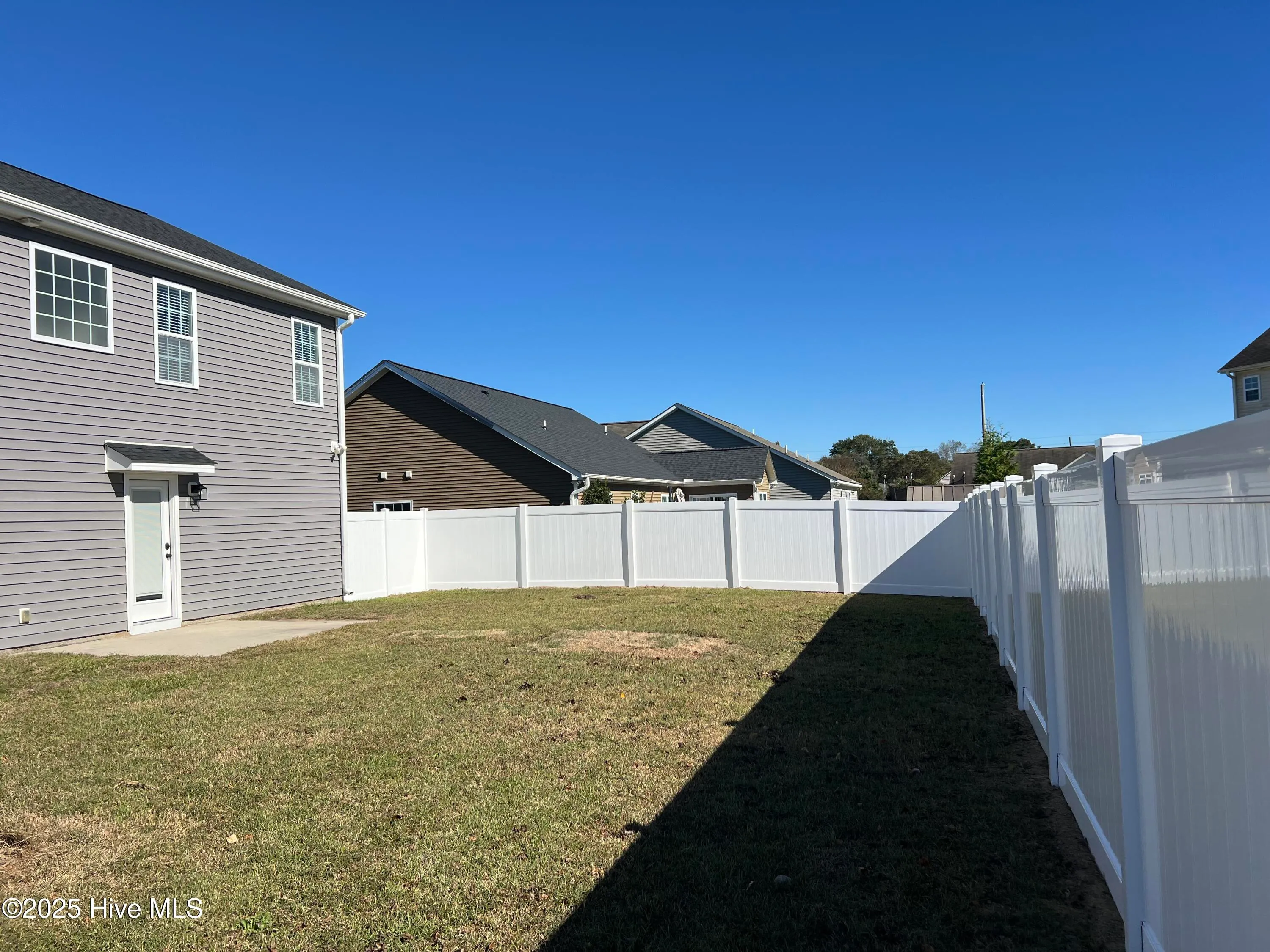 Winterville, North Carolina 28590, United States, 3 Bedrooms Bedrooms, ,3 BathroomsBathrooms,Residential,Active,231321