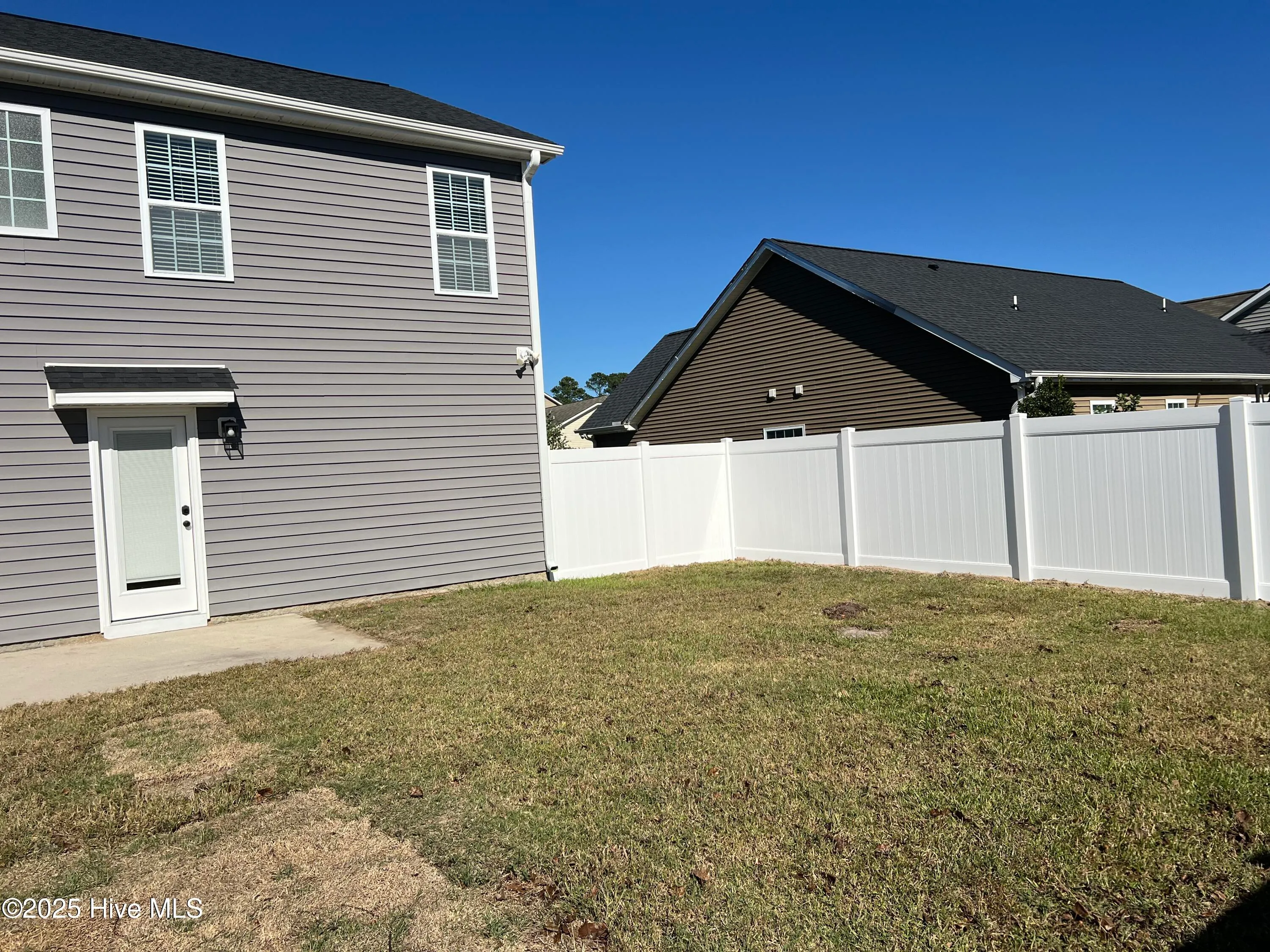 Winterville, North Carolina 28590, United States, 3 Bedrooms Bedrooms, ,3 BathroomsBathrooms,Residential,Active,231321