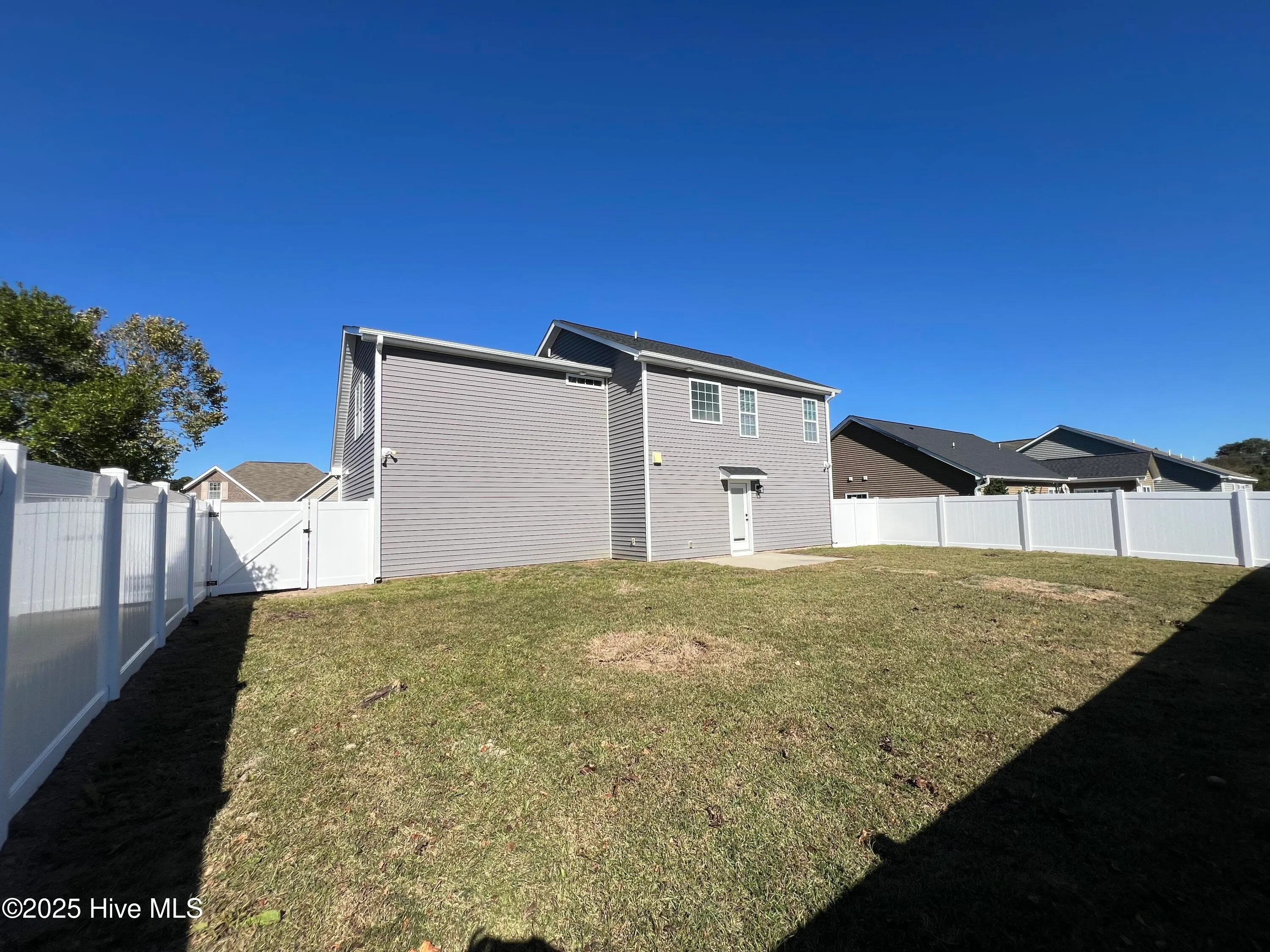 Winterville, North Carolina 28590, United States, 3 Bedrooms Bedrooms, ,3 BathroomsBathrooms,Residential,Active,231321