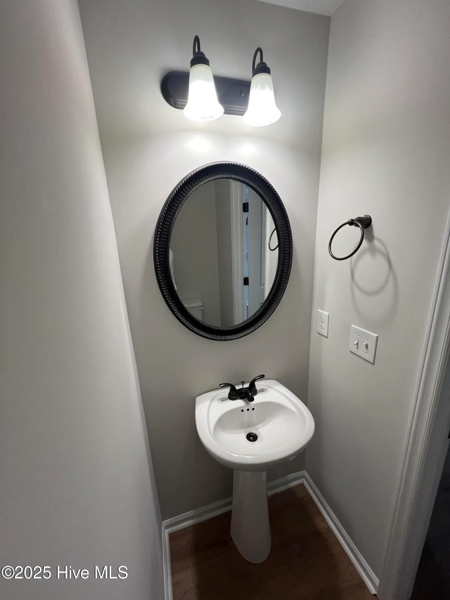 Winterville, North Carolina 28590, United States, 3 Bedrooms Bedrooms, ,3 BathroomsBathrooms,Residential,Active,231321