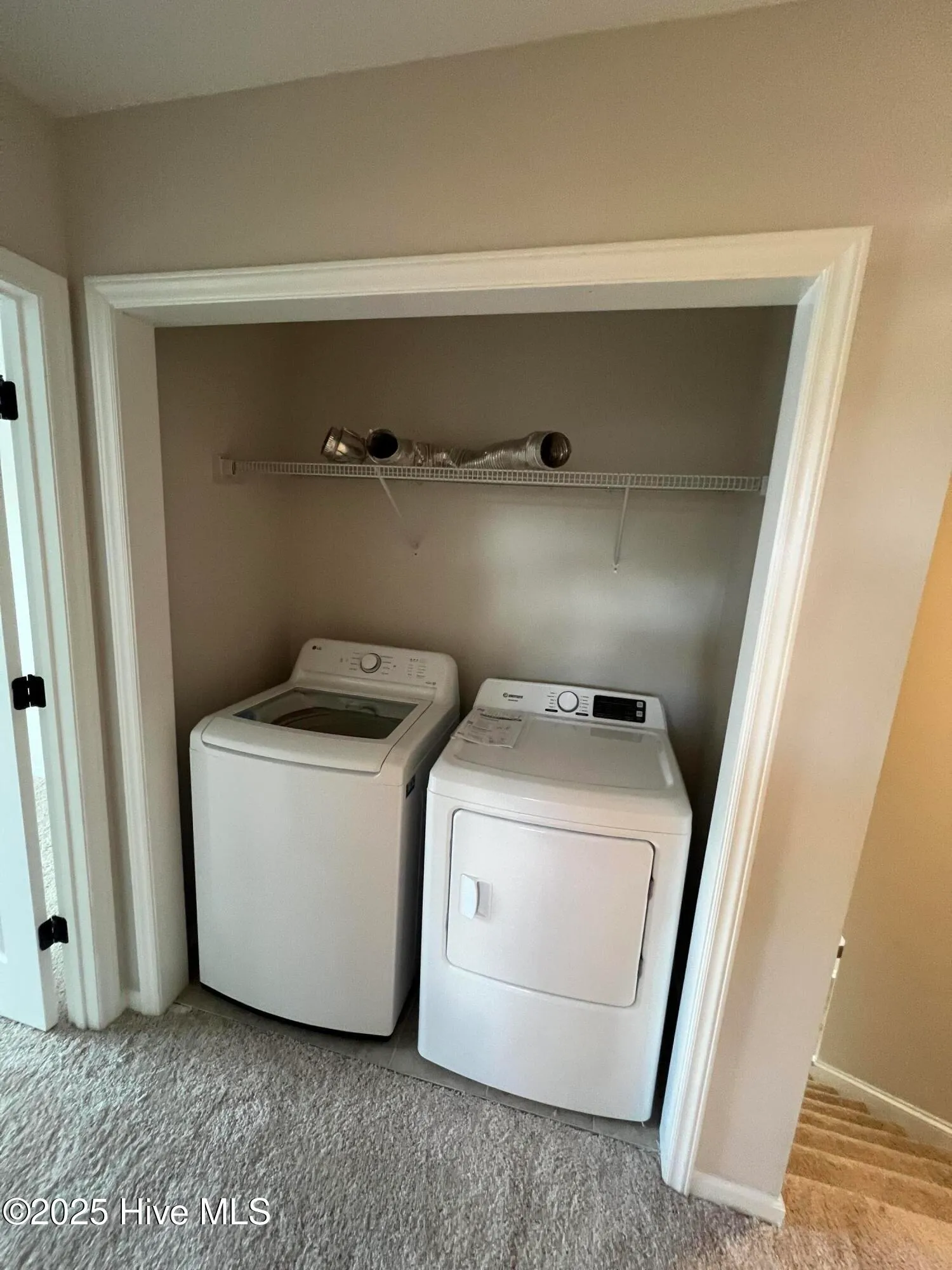 Winterville, North Carolina 28590, United States, 3 Bedrooms Bedrooms, ,3 BathroomsBathrooms,Residential,Active,231321