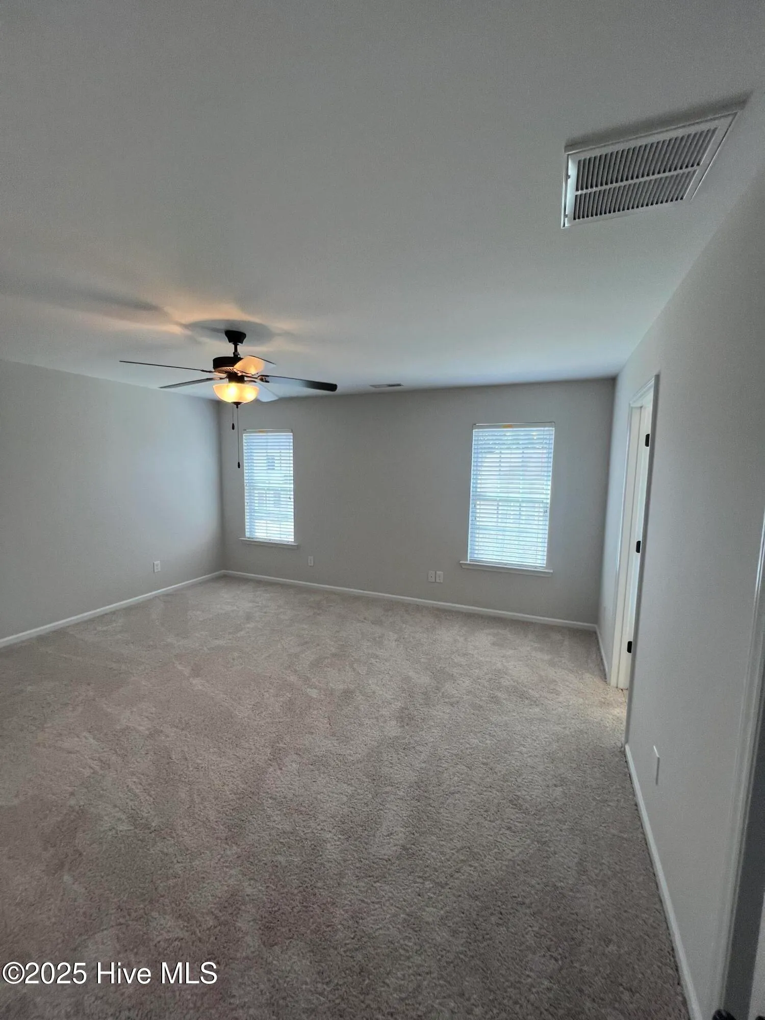 Winterville, North Carolina 28590, United States, 3 Bedrooms Bedrooms, ,3 BathroomsBathrooms,Residential,Active,231321