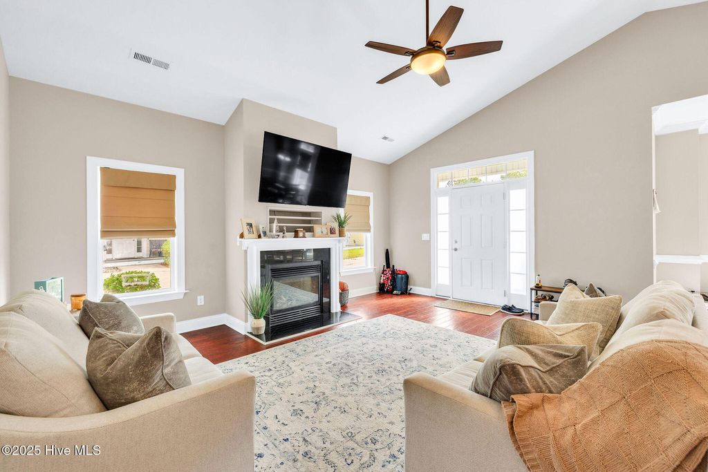 Photo of 408 Risley Road, Carolina Beach, NC 28428 (MLS # 100522781)