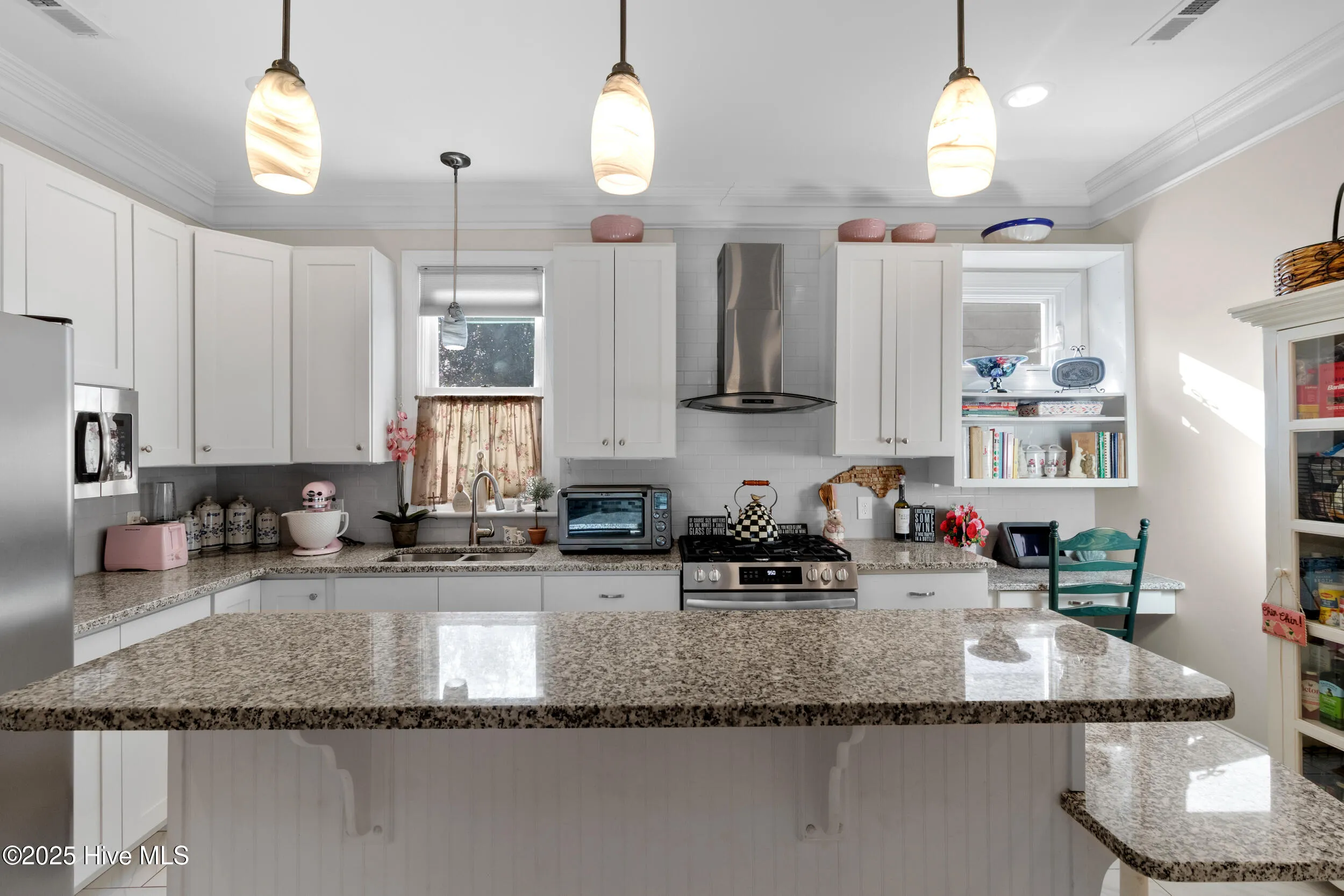 Wilmington, North Carolina 28403, United States, 3 Bedrooms Bedrooms, ,2 BathroomsBathrooms,Residential,Pending,88679