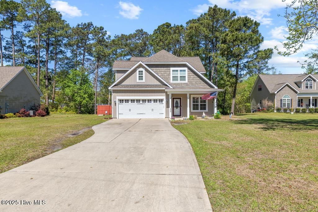 Photo of 309 Chadwick Shores Drive, Sneads Ferry, NC 28460 (MLS # 100503322)