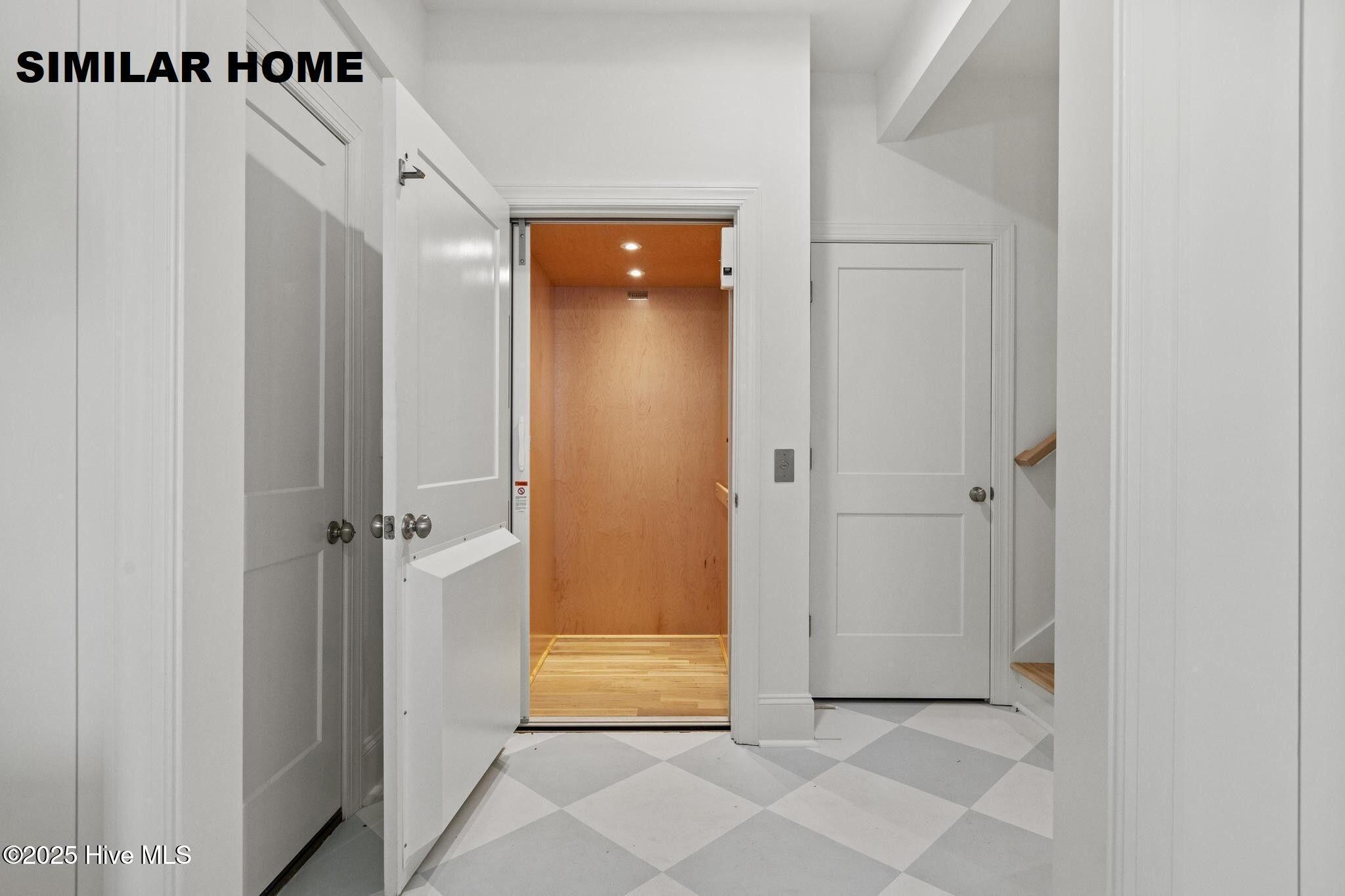 607 S Topsail Drive A