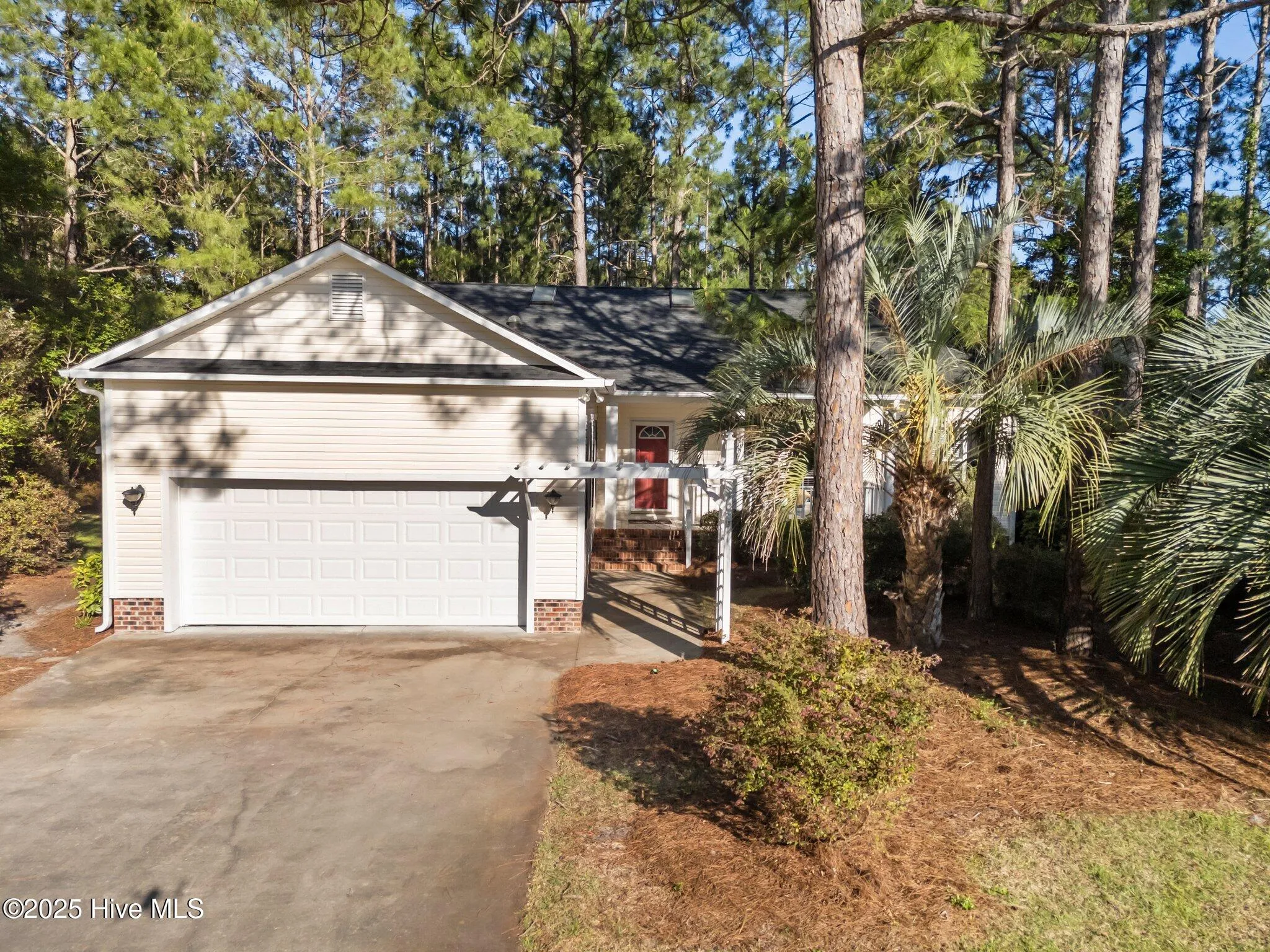 Southport, North Carolina 28461, United States, 3 Bedrooms Bedrooms, ,2 BathroomsBathrooms,Residential,Active,136418