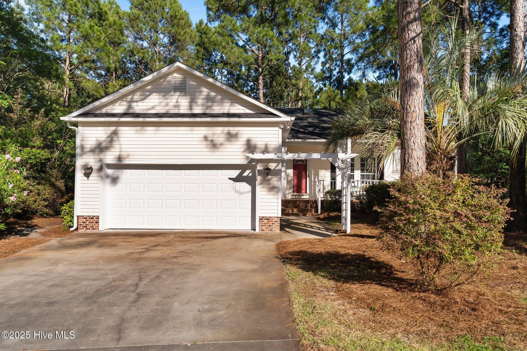 Southport, North Carolina 28461, United States, 3 Bedrooms Bedrooms, ,2 BathroomsBathrooms,Residential,Active,136418