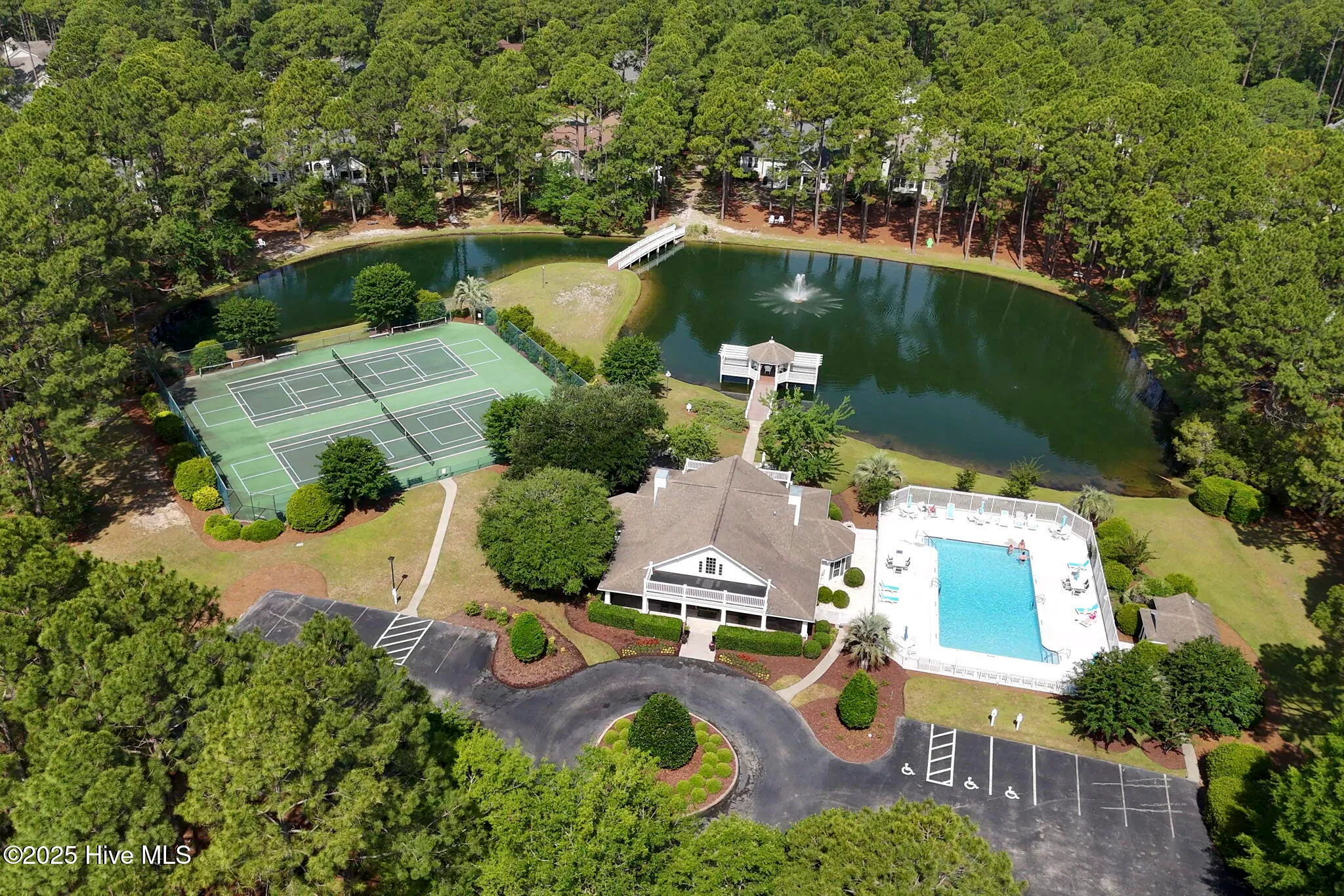 Southport, North Carolina 28461, United States, 3 Bedrooms Bedrooms, ,2 BathroomsBathrooms,Residential,Active,136418