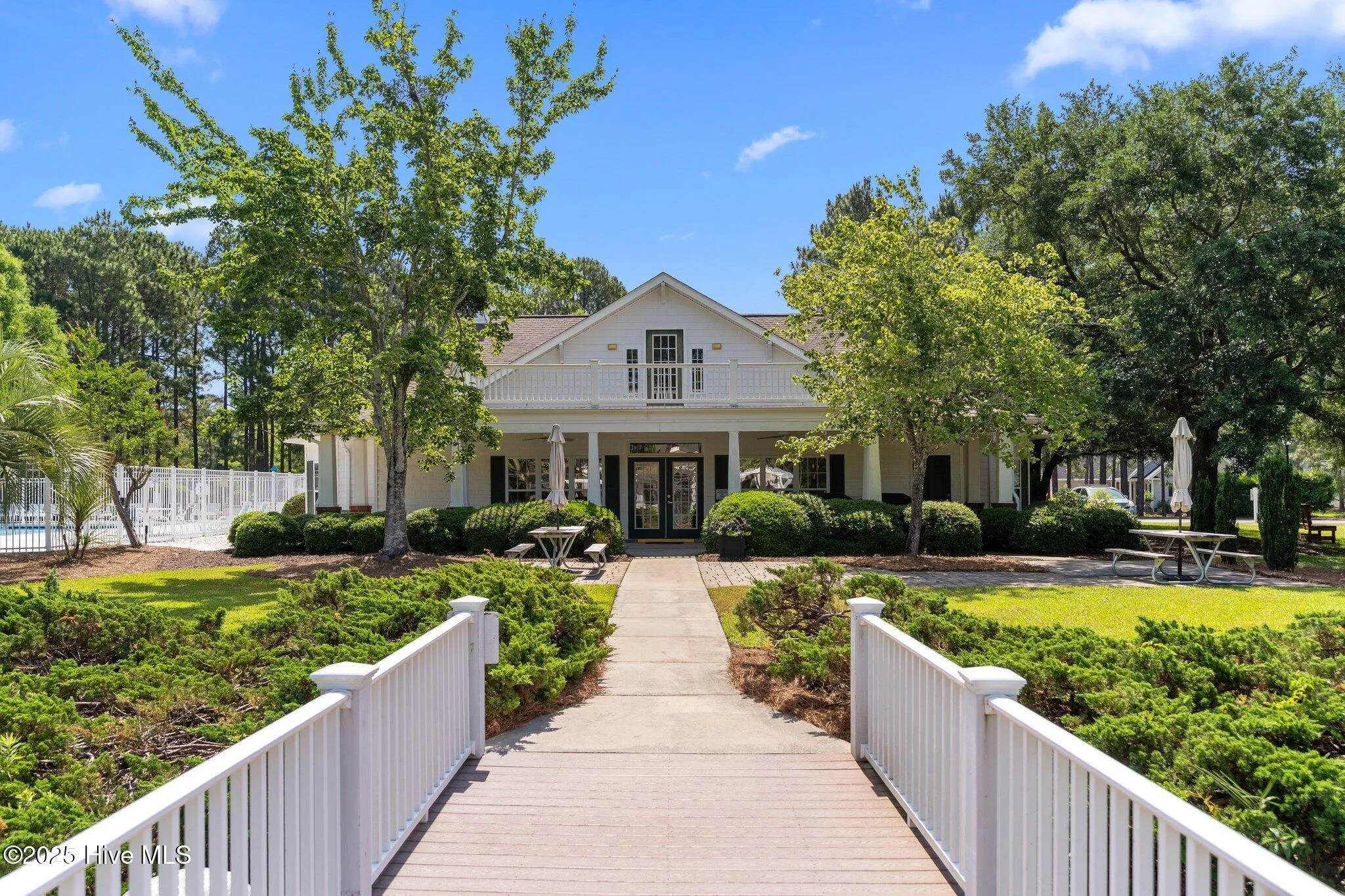 Southport, North Carolina 28461, United States, 3 Bedrooms Bedrooms, ,2 BathroomsBathrooms,Residential,Active,136418