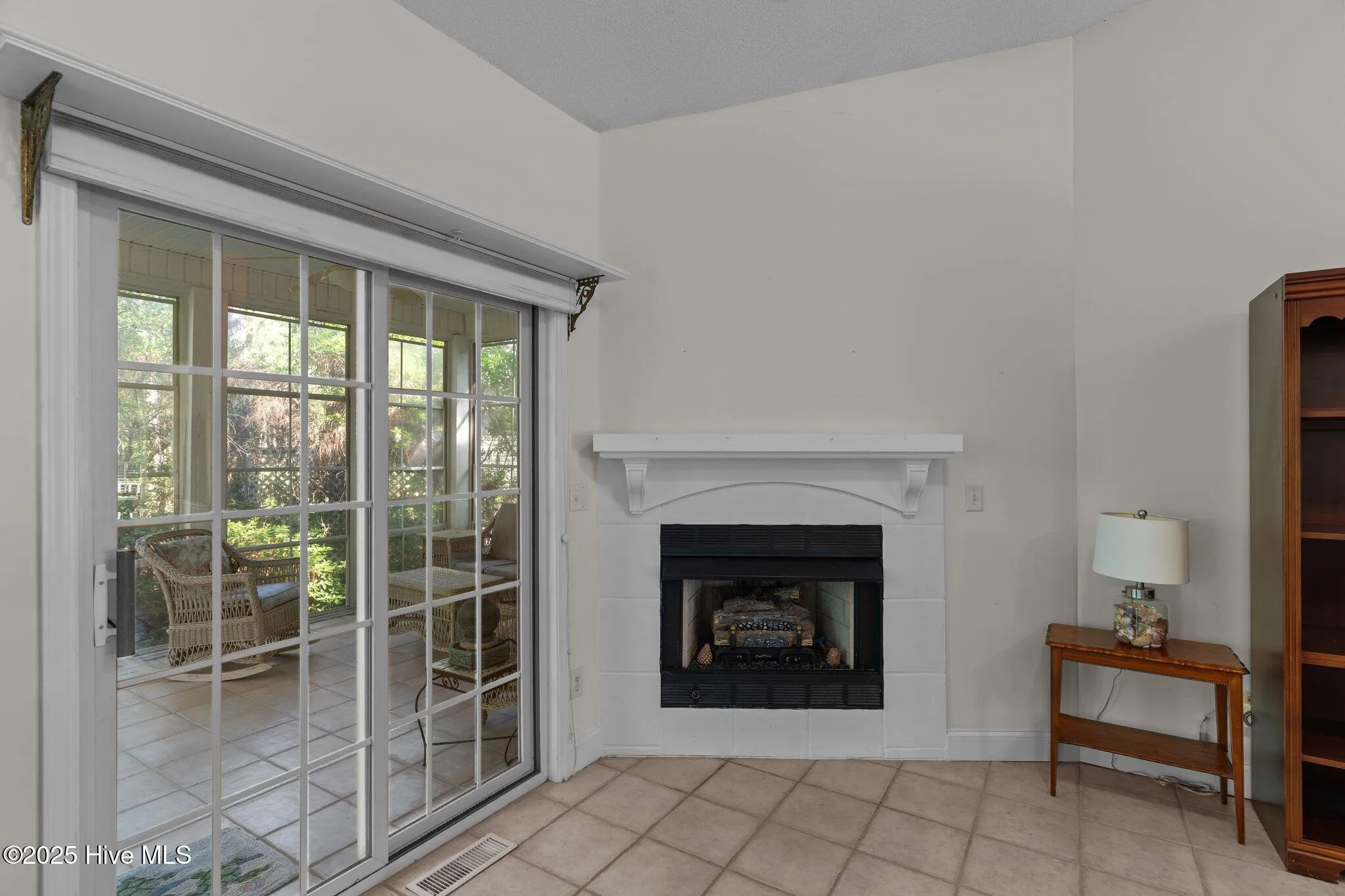 Southport, North Carolina 28461, United States, 3 Bedrooms Bedrooms, ,2 BathroomsBathrooms,Residential,Active,136418