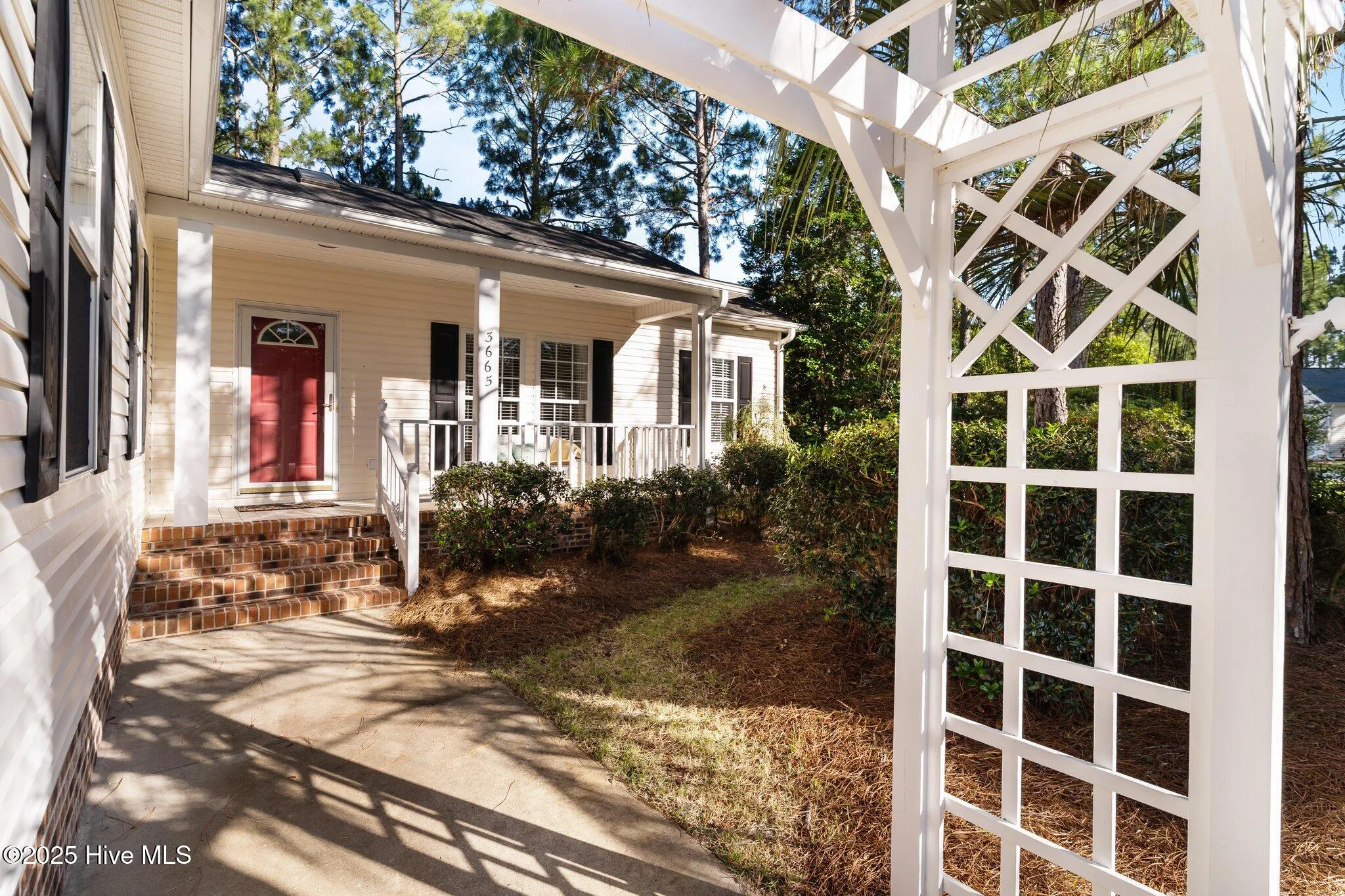 Southport, North Carolina 28461, United States, 3 Bedrooms Bedrooms, ,2 BathroomsBathrooms,Residential,Active,136418