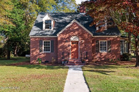 A home in Walstonburg