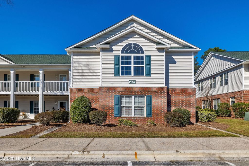 Photo of 1601 Willoughby Park Court #Unit 8, Wilmington, NC 28412 (MLS # 100541410)