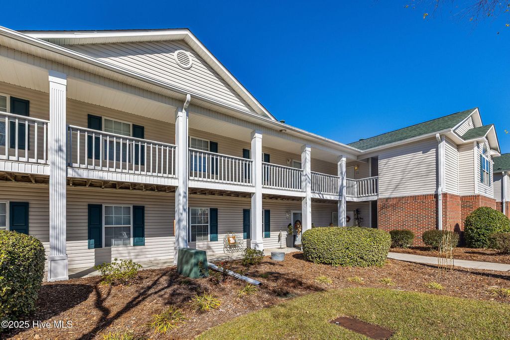 Photo of 1601 Willoughby Park Court #Unit 8, Wilmington, NC 28412 (MLS # 100541410)
