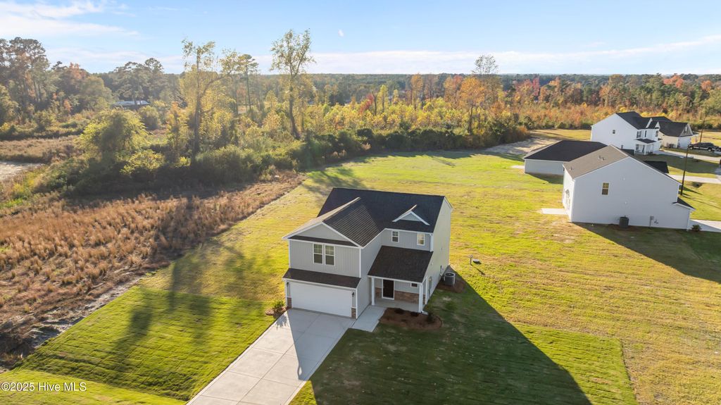 Photo of 1606 Percheron Path, Fayetteville, NC 28312 (MLS # 100539732)