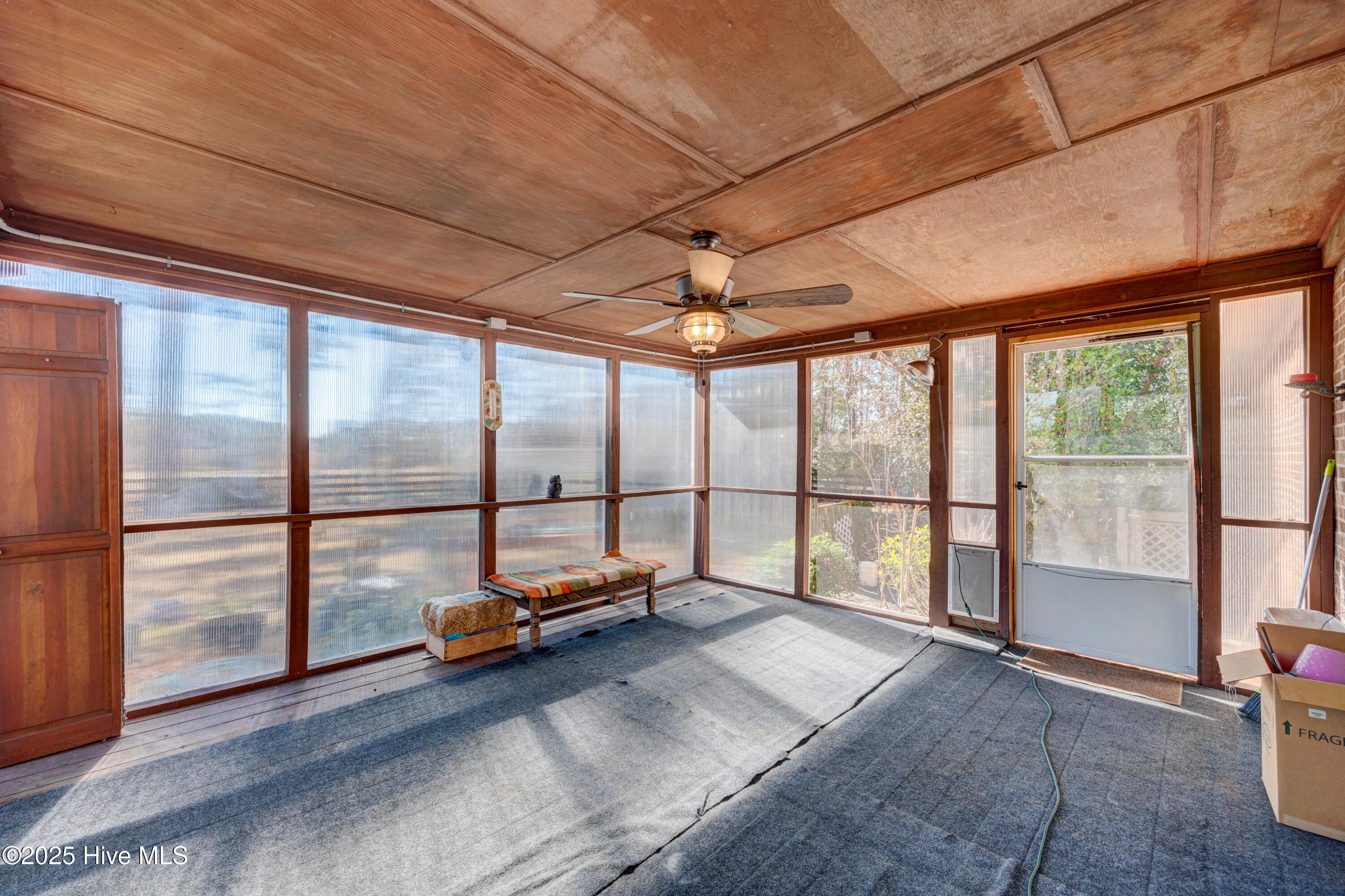 Jacksonville, North Carolina 28540, United States, 4 Bedrooms Bedrooms, ,3 BathroomsBathrooms,Residential,Active,2844