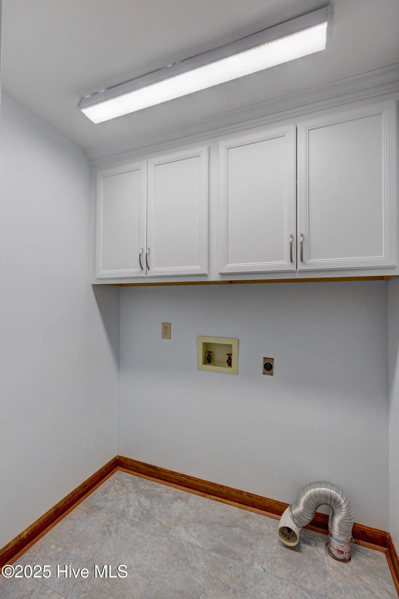 Jacksonville, North Carolina 28540, United States, 4 Bedrooms Bedrooms, ,3 BathroomsBathrooms,Residential,Active,2844