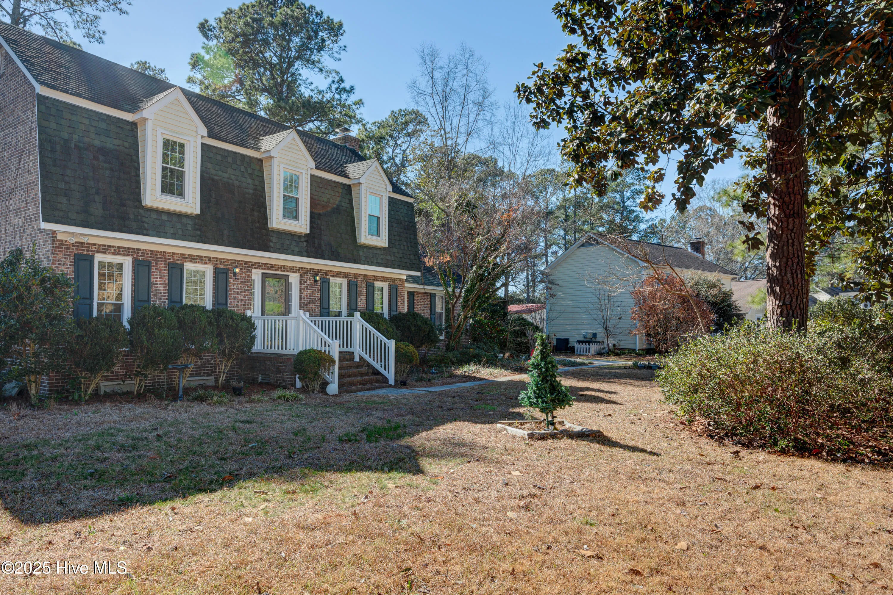 Jacksonville, North Carolina 28540, United States, 4 Bedrooms Bedrooms, ,3 BathroomsBathrooms,Residential,Active,2844