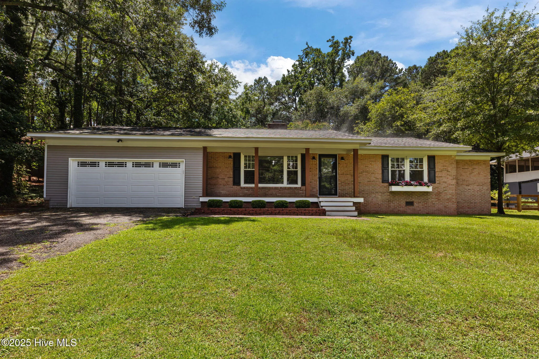 Whispering Pines, North Carolina 28327, United States, 3 Bedrooms Bedrooms, ,2 BathroomsBathrooms,Residential,Pending,222596 Whispering Pines, North Carolina 28327, United States, 3 Bedrooms Bedrooms, ,2 BathroomsBathrooms,Residential,Pending,222596