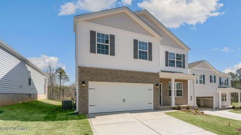 Single Family Residence in Sanford NC 361 Ashley Run.jpg