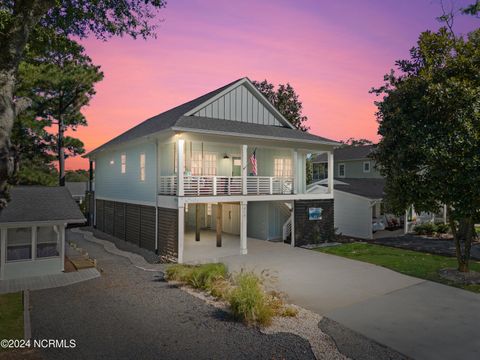 A home in Oak Island