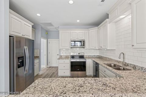 Tiny photo for 244246 Grandview Drive, Sneads Ferry, NC 28460 (MLS # 100535479)