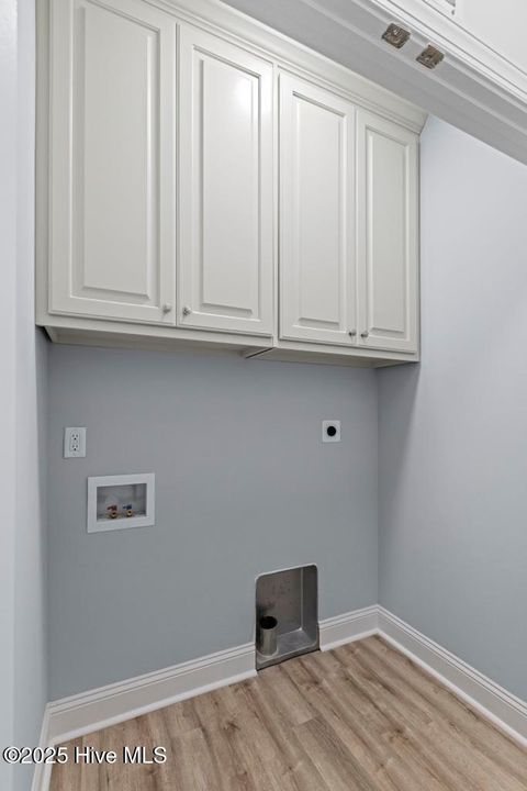 Tiny photo for 244246 Grandview Drive, Sneads Ferry, NC 28460 (MLS # 100535479)