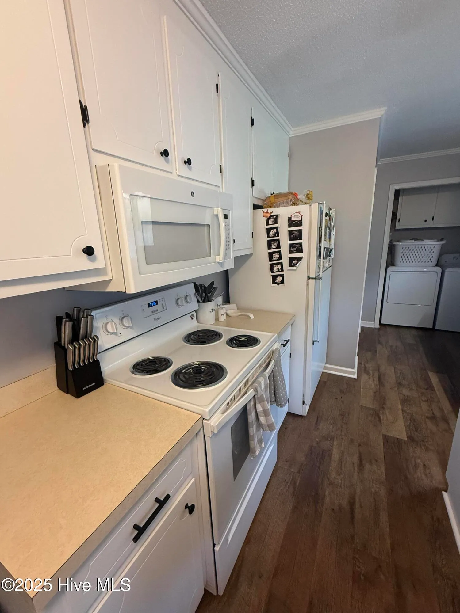 Goldsboro, North Carolina 27534, United States, 3 Bedrooms Bedrooms, ,2 BathroomsBathrooms,Residential,Pending,159142