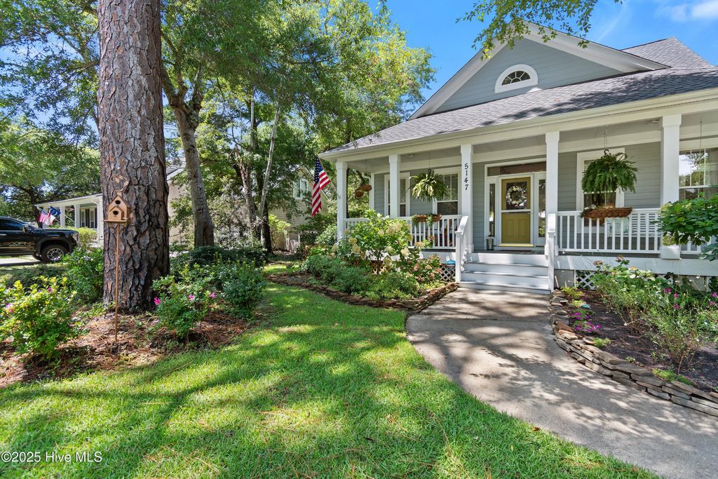 Photo of 5147 Fernwood Drive, Southport, NC 28461 (MLS # 100522421)