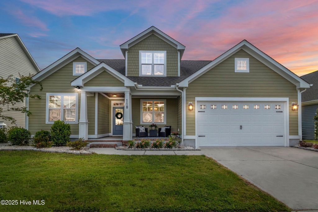 Photo of 118 Sailor Sky Way, Hampstead, NC 28443 (MLS # 100528109)