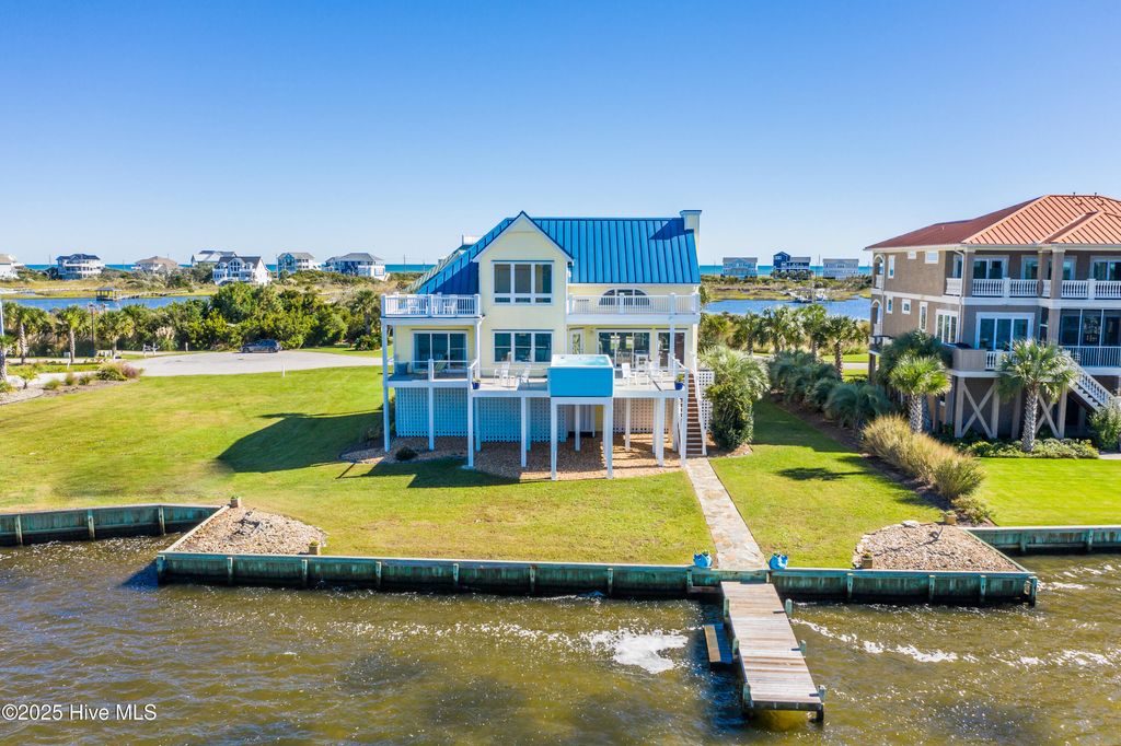 Photo of 31 Osprey Drive, North Topsail Beach, NC 28460 (MLS # 100537166)