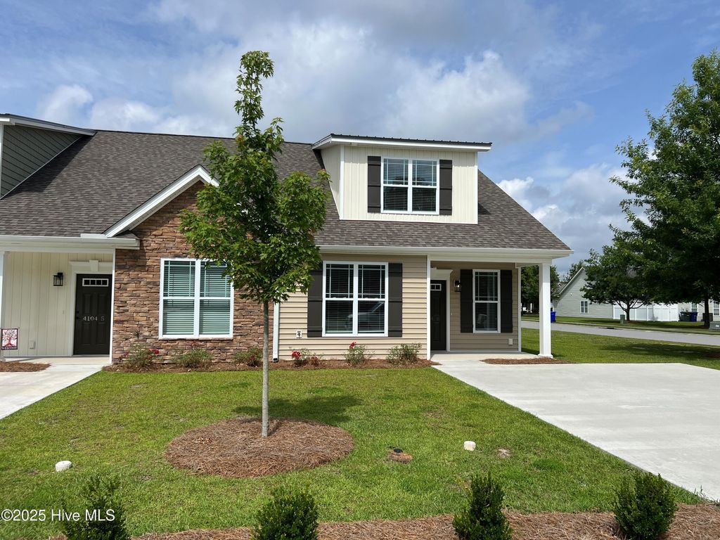Photo of 1901 Fox Creek Way #2, Greenville, NC 27858 (MLS # 100513863)
