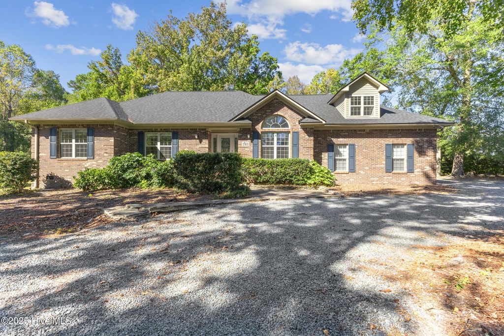 Photo of 741 Scorpion Drive, Wilmington, NC 28411 (MLS # 100537755)