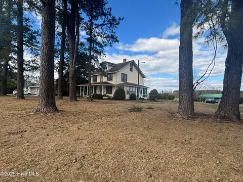 MLS: 100492995