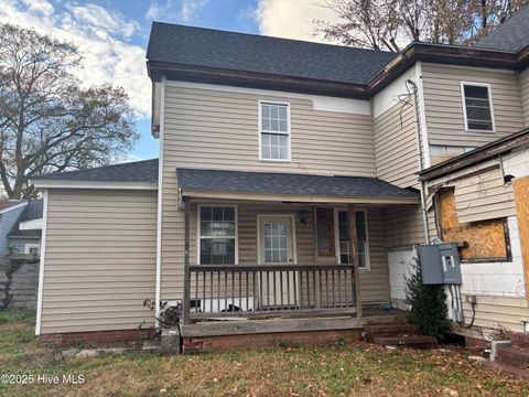 A home in Elizabeth City