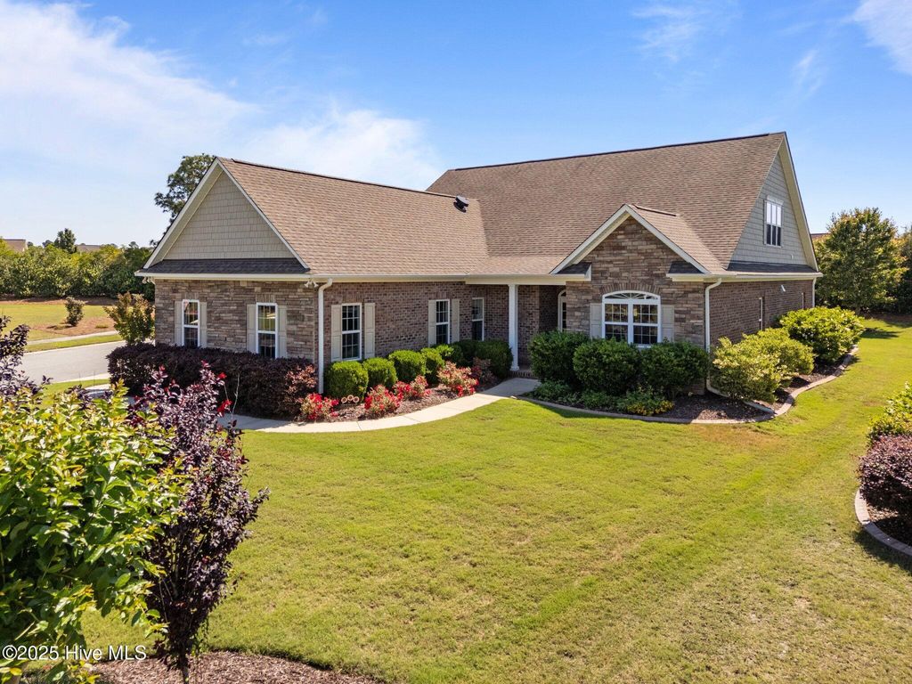 Photo of 8416 Forest Crest Court, Leland, NC 28451 (MLS # 100506472)