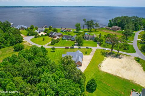 A home in Elizabeth City