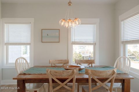 Tiny photo for 804 N Topsail Drive #D, Surf City, NC 28445 (MLS # 100543911)