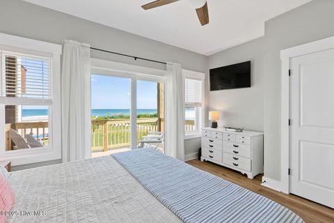 Tiny photo for 804 N Topsail Drive #D, Surf City, NC 28445 (MLS # 100543911)
