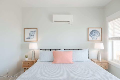 Tiny photo for 804 N Topsail Drive #D, Surf City, NC 28445 (MLS # 100543911)