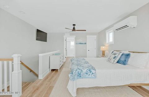 Tiny photo for 804 N Topsail Drive #D, Surf City, NC 28445 (MLS # 100543911)